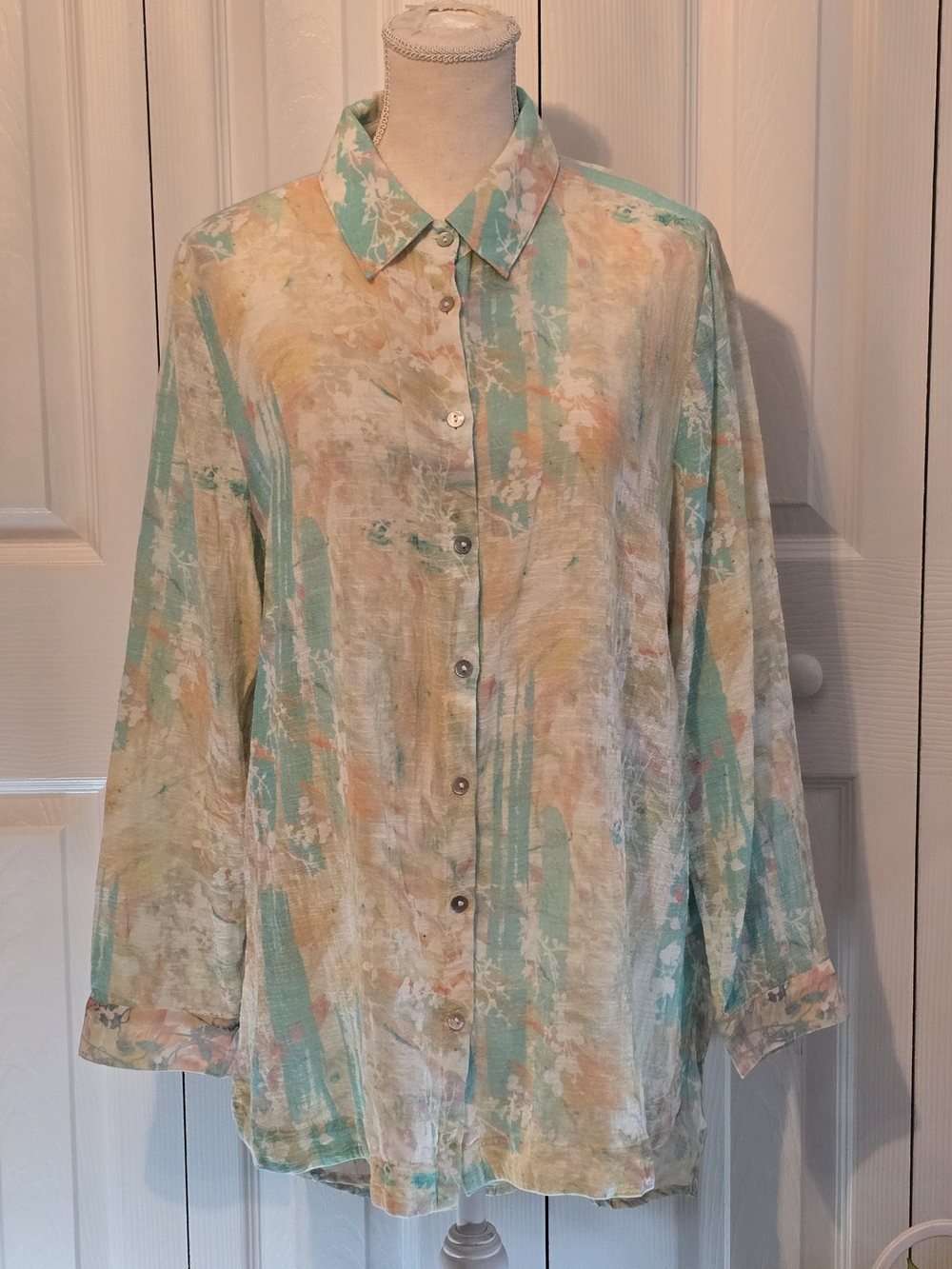 Soft Surroundings L Floral Lightweight Pastel Button-Down Blouse - Mint & Cream